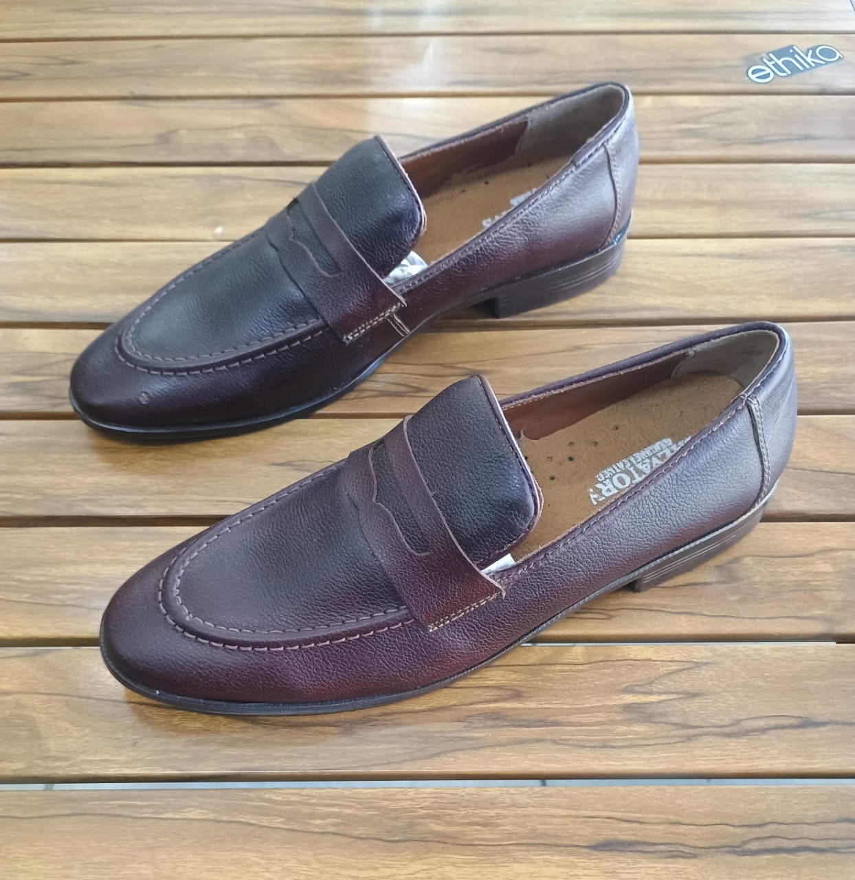 ZAPATOS VIOLI SALVATORY HOMBRE SIZE 9(42)